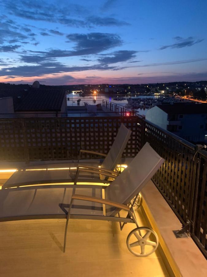 Penthouse Exceptional Sea View Apartment Medulin Exterior foto